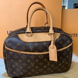 Louis Vuitton deauville monogram pm